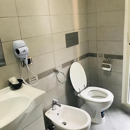 Couette-café Vacanze Partenopee 4*