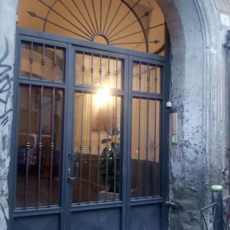 فندق مبيت وإفطار Vacanze Partenopee نابولي